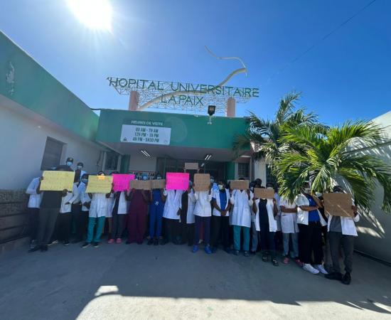 Mobilisation des médecins internes de l’Hôpital La Paix