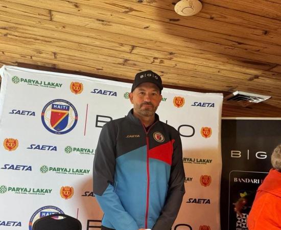David Badía prend les rênes des Grenadiers et promet une équipe courageuse et offensive